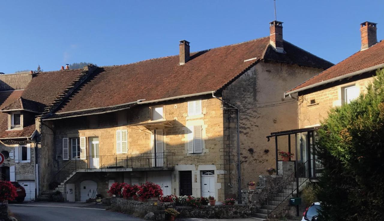 Golf Val De Sorne Vernantois Maison Vigneronne 外观 照片